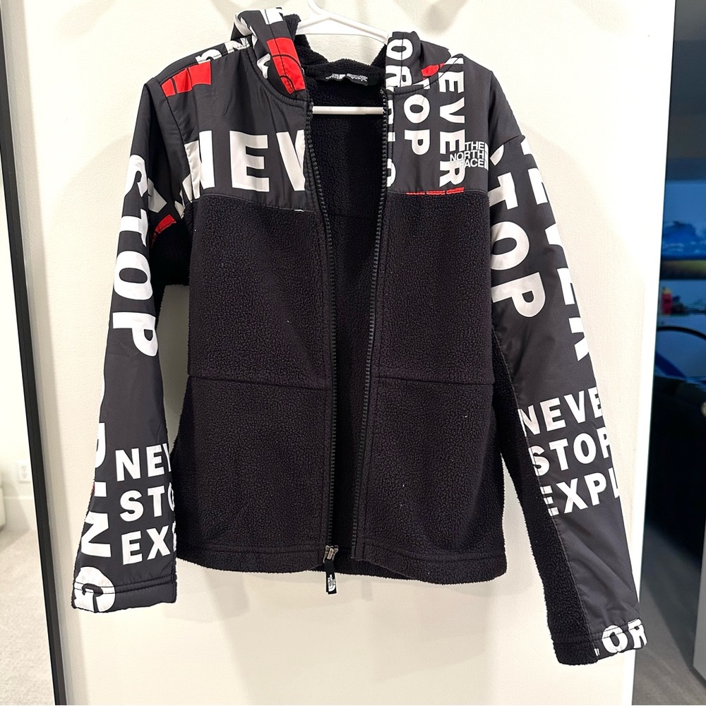 The North Face Kids fleece jacket